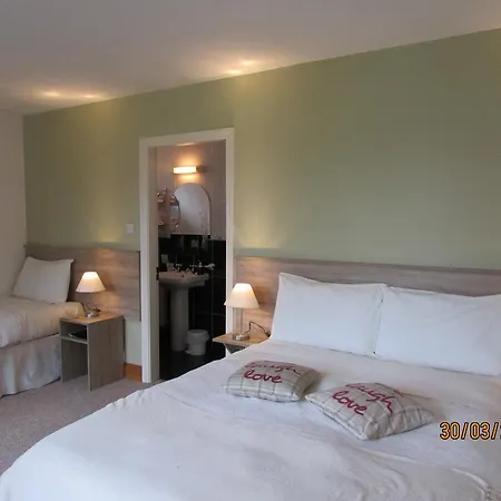 Watersedge Guest house