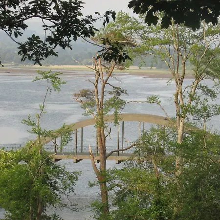 Watersedge Seaviews