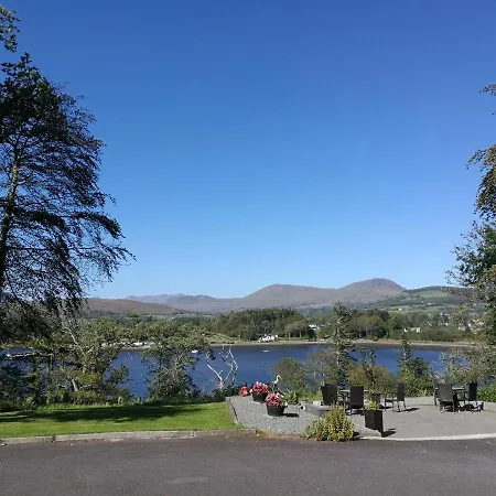 Watersedge Seaviews 4* Kenmare