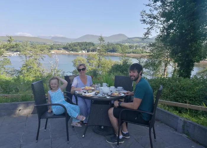 Watersedge Seaviews 4*