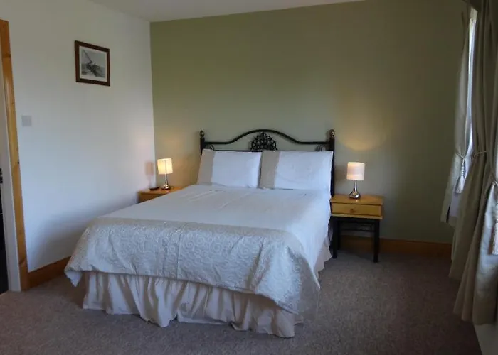 Watersedge Seaviews 4*