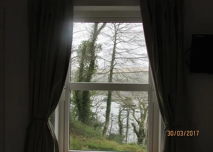 Watersedge Seaviews קנמארה