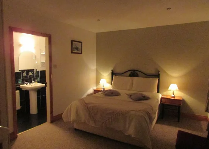 Watersedge Seaviews קנמארה