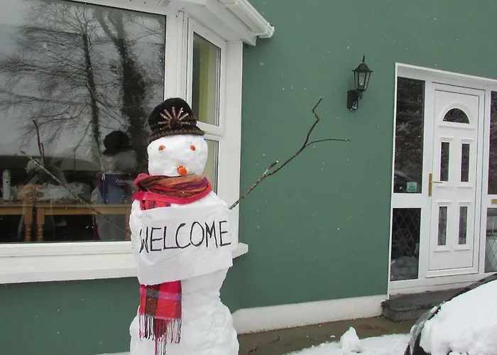 Watersedge Seaviews קנמארה