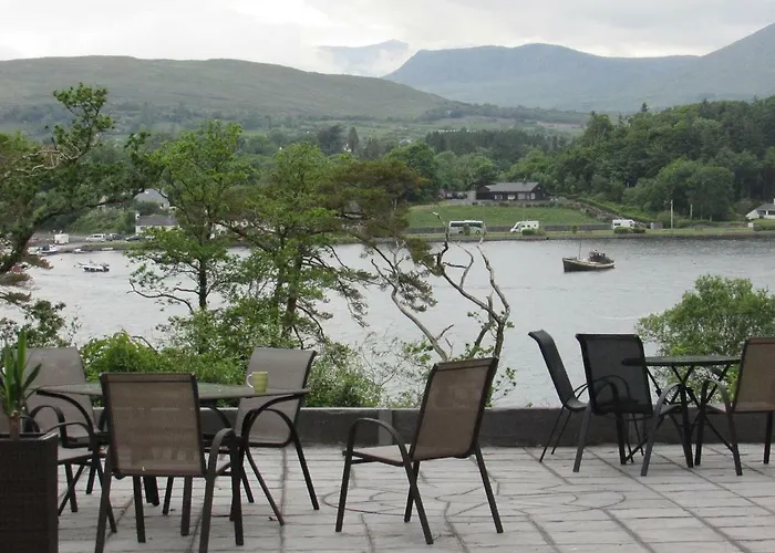 Watersedge Seaviews בית הארחה 4*