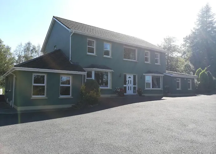 בית הארחה Watersedge Seaviews 4*